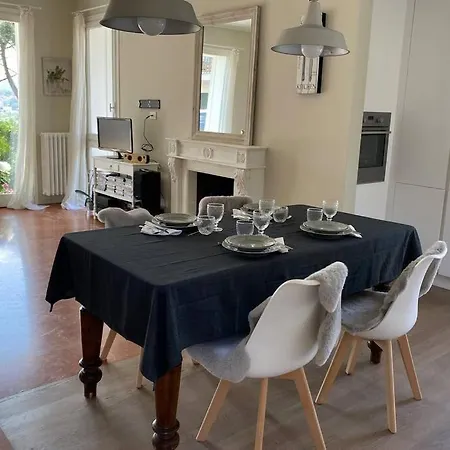 I Faggi Rossi - Red Beech Trees * 科莫