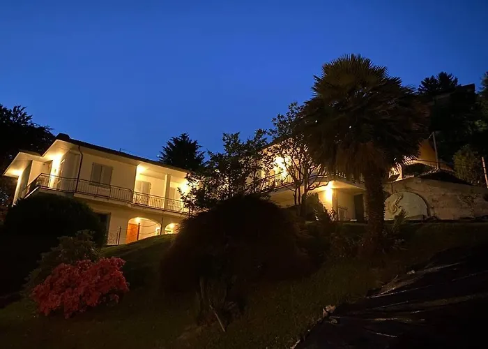 I Faggi Rossi - Red Beech Trees Côme