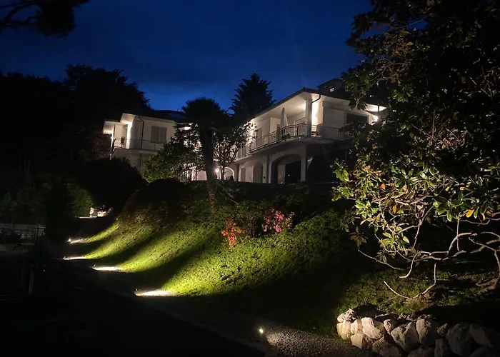 I Faggi Rossi - Red Beech Trees Côme